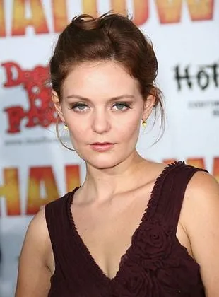 Hanna Hall - Atriz, 9 de julho de 1984