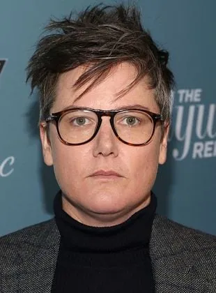 Hannah Gadsby - Atriz, Roteirista, 12 de janeiro de 1978