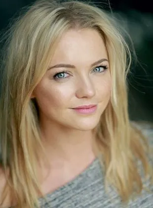 Hannah Spearritt - Atriz, 1 de abril de 1981