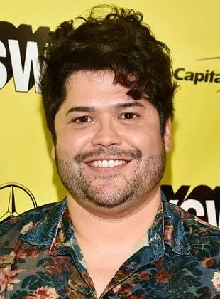 Harvey Guillen - Ator, 3 de maio de 1990