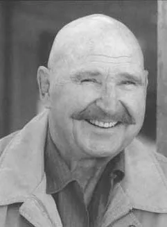 H.B. Haggerty - Ator, 2 de abril de 1925, 27 de janeiro de 2004