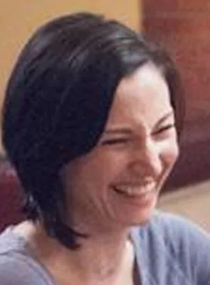 Heather McComb - Atriz, 2 de março de 1977