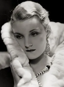 Helen Chandler - 1 de fevereiro de 1906, 30 de abril de 1965