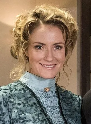 Helene Joy - Ator, 27 de maio de 1973