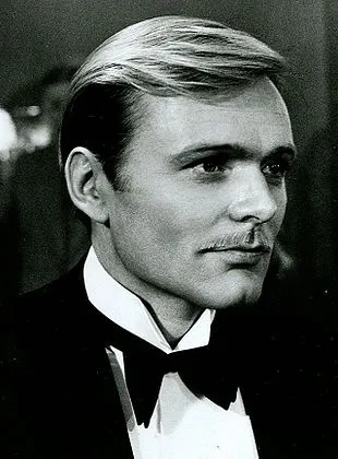 Helmut Griem - Ator, 6 de abril de 1932, 19 de novembro de 2004