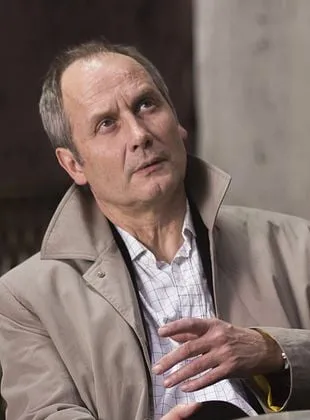 Hippolyte Girardot - Ator, Roteirista, 10 de outubro de 1955