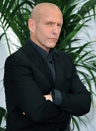 Hugh Dillon - Ator, Produtor Executivo, Criador, 31 de maio de 1963