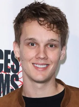 Hunter Doohan - Ator, 19 de janeiro de 1994