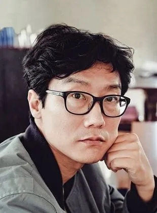Hwang Dong-hyuk - Diretor, Roteirista, Produtor, 26 de maio de 1971