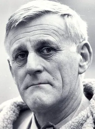 Iain Anders - Ator, 8 de fevereiro de 1933, 5 de setembro de 1997