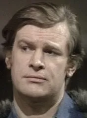 Ian McCulloch - Ator, Roteirista, Produtor executivo em set, 18 de novembro de 1939