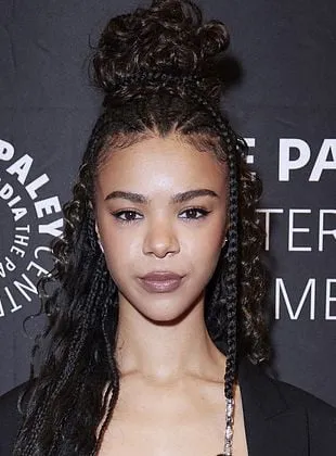 India Amarteifio - Atriz, 28 de março de 1999