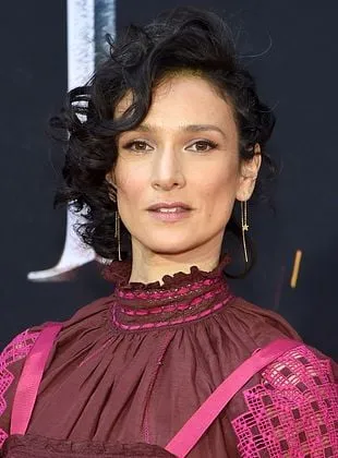 Indira Varma - Atriz, 14 de maio de 1973