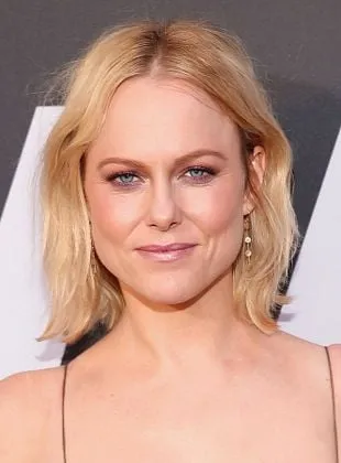 Ingrid Bolsø Berdal - Atriz, 2 de março de 1980