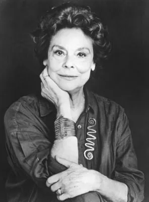 Irene Worth - 23 de junho de 1915, 9 de março de 2002