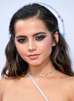 Isabela Merced - Atriz, 10 de julho de 2001