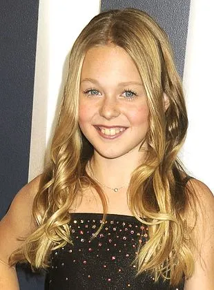 Isabella Crovetti-Cramp - Atriz, 18 de dezembro de 2004