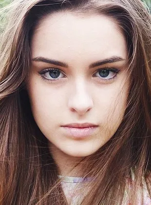 Isabella Moreira - 19 de junho de 1999