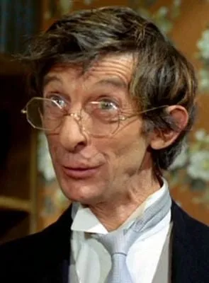 Jack MacGowran - Ator, 13 de outubro de 1916, 31 de janeiro de 1973