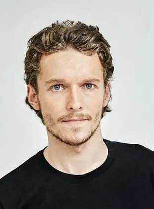 Jacob Collins-Levy - Ator, 18 de março de 1992