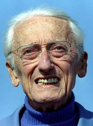 Jacques-Yves Cousteau - 11 de junho de 1910, 25 de junho de 1997