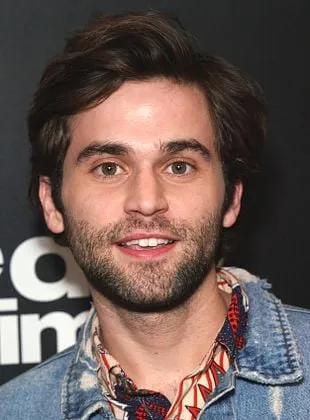 Jake Borelli - Ator, 13 de maio de 1991