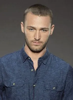 Jake McLaughlin - Ator, 7 de outubro de 1982