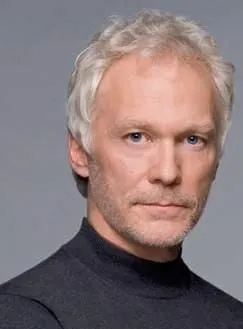 James Morrison - Ator, Roteirista, 21 de abril de 1954