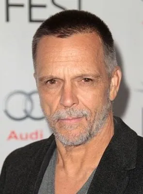 James Russo - Ator, Produtor Executivo, Roteirista, 23 de abril de 1953