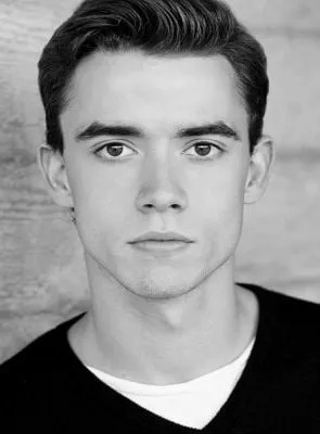 Jamie Blackley - Ator, 8 de julho de 1991