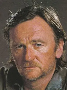 J.C. Quinn - Ator, 30 de novembro de 1940, 10 de fevereiro de 2004