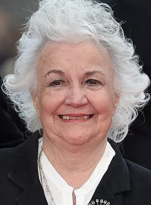 Jean Boht - Atriz, 6 de março de 1932, 12 de setembro de 2023