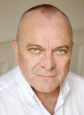 Jean-Christophe Bouvet - Ator, Assistente de produção, Roteirista, 24 de março de 1947