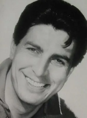 Jean Danet - 14 de janeiro de 1924, 15 de outubro de 2001