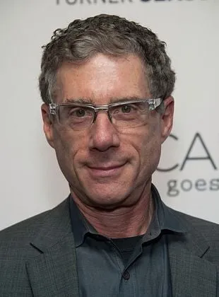 Jeffrey Friedman - Diretor, Produtor, Montador, 24 de agosto de 1951