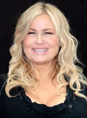 Jennifer Coolidge - Atriz, Produtor Executivo, 28 de agosto de 1961