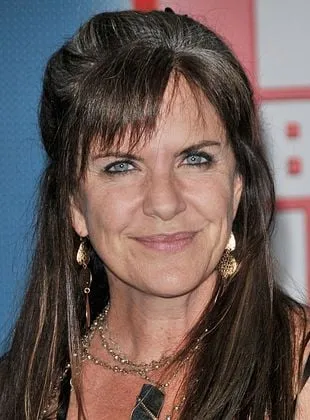 Jennifer Hale - Atriz, 30 de janeiro de 1972