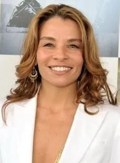 Jenny Lumet - Produtor Executivo, Roteirista, Atriz, 2 de fevereiro de 1967
