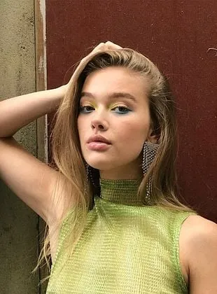 Jessica Alexander - 19 de junho de 1999