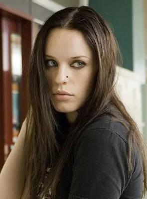 Jessica McNamee - Atriz, 21 de fevereiro de 1986