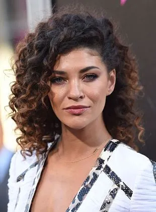 Jessica Szohr - Atriz, 31 de março de 1985