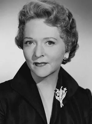 Jessie Royce Landis - Atriz, 25 de novembro de 1896, 2 de fevereiro de 1972