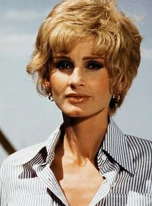 Jill Ireland - Atriz, 24 de abril de 1936, 18 de maio de 1990