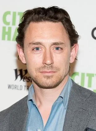 JJ Feild - Ator, 1 de abril de 1978