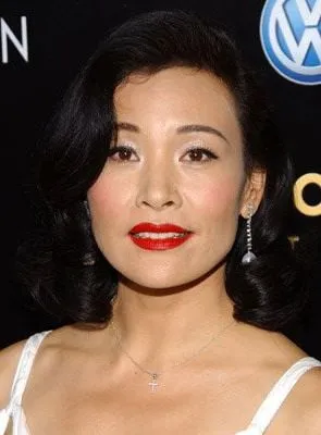 Joan Chen - Atriz, Diretora, Produtor Executivo, 26 de abril de 1961