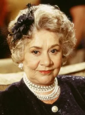 Joan Plowright - Atriz, 28 de outubro de 1929