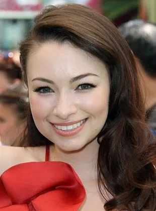 Jodelle Ferland - Atriz, 9 de outubro de 1994