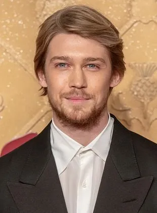 Joe Alwyn - Ator, 21 de fevereiro de 1991