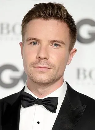 Joe Dempsie - Ator, 22 de junho de 1987