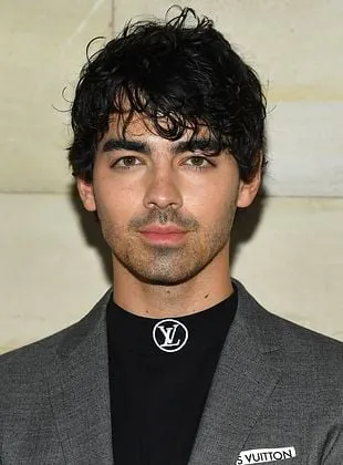 Joe Jonas - Ator, 15 de agosto de 1989